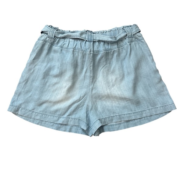 BELLA DAHL High Waist Light Blue Shorts size L - Picture 2 of 5